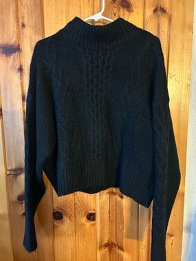 Arizona Jean Company Black Cable-Knit Turtleneck Sweater